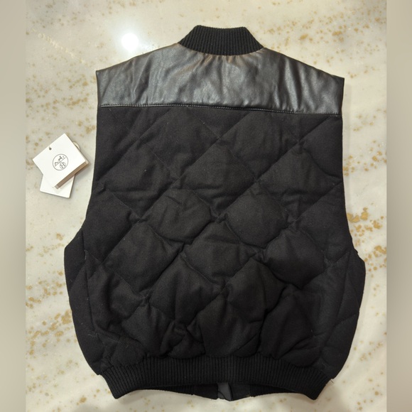 Hermes cashmere puffer vest - Picture 3 of 11